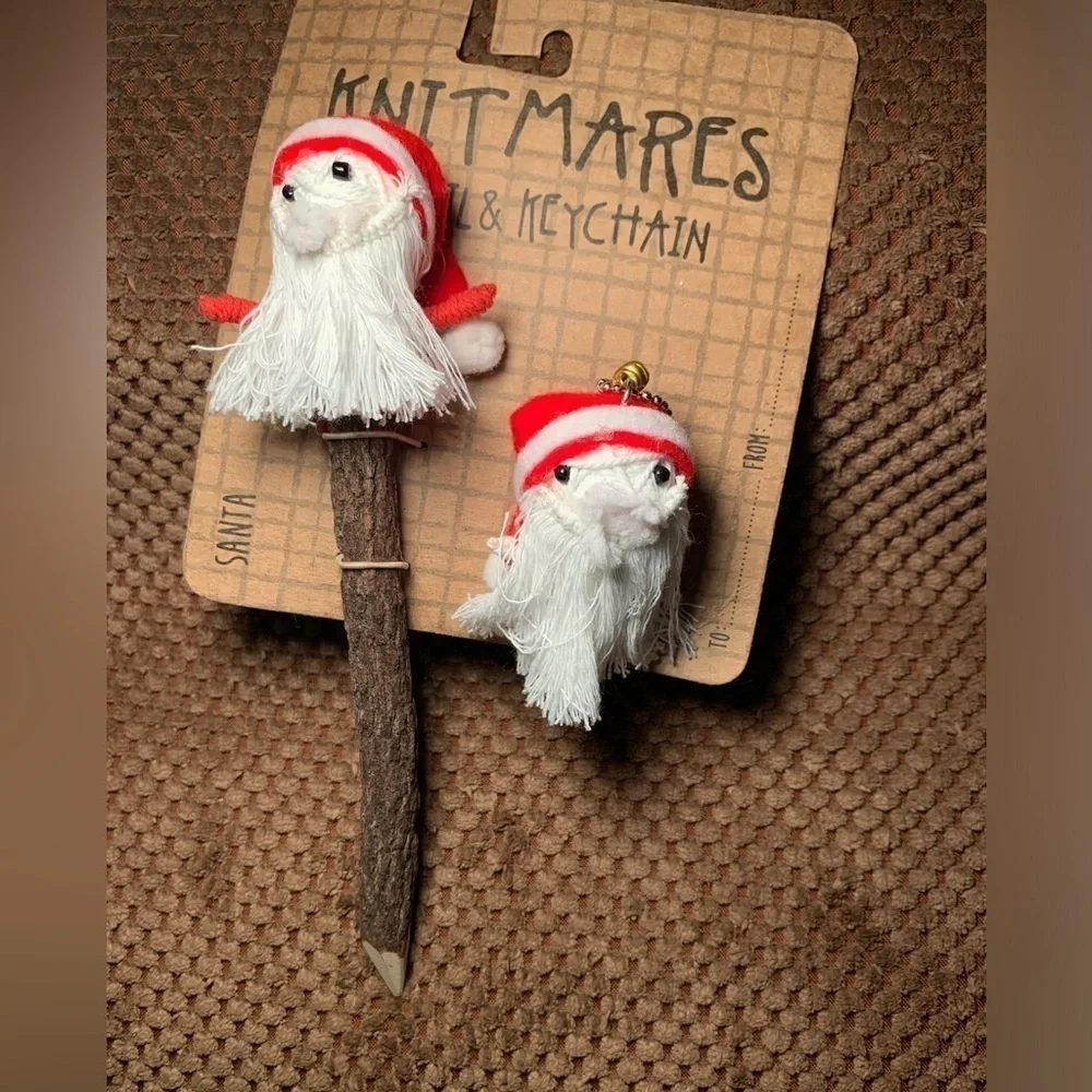 Knitmares Pencil & Keychain Santa Set New